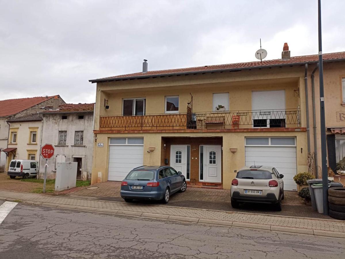 Appartement Gauche Avec Balcon Hargarten-aux-Mines Extérieur photo